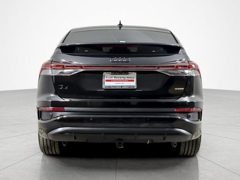 Used 2024 Audi Q4 e-tron Premium Plus w/ Premium Plus AWD/4WD image 4