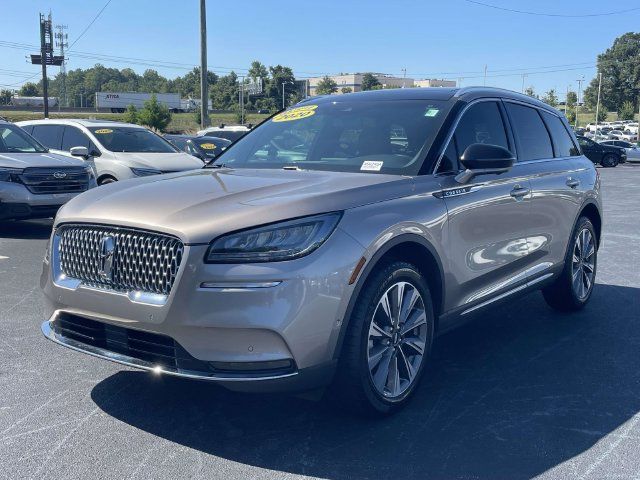 Used 2020 Lincoln Corsair Reserve w/ Equipment Group 201A FWD image 3