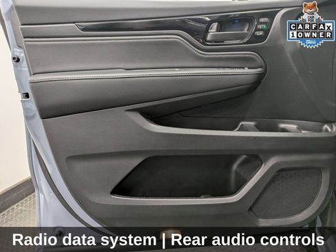 Certified 2025 Honda Odyssey Touring image 10