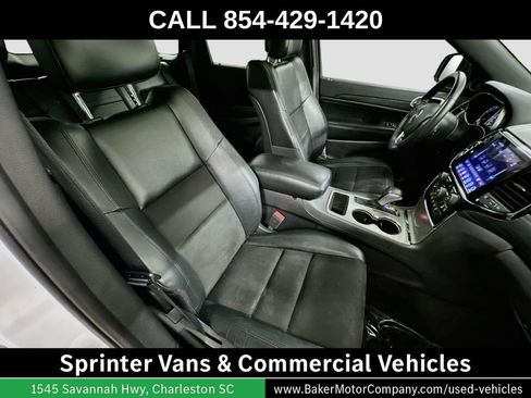 Used 2019 Jeep Grand Cherokee Altitude AWD/4WD image 29