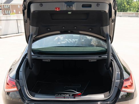 Used 2020 Mercedes-Benz CLA 250 w/ Premium Package image 46