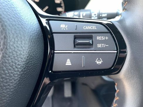 Certified 2025 Honda HR-V Sport image 16