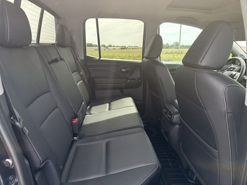 Certified 2025 Honda Ridgeline RTL image 21