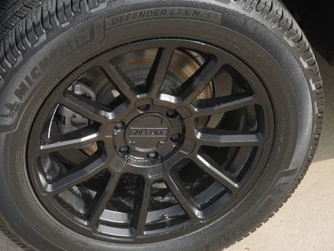 Used 2023 Chevrolet Tahoe LT w/ Max Trailering Package AWD/4WD image 11