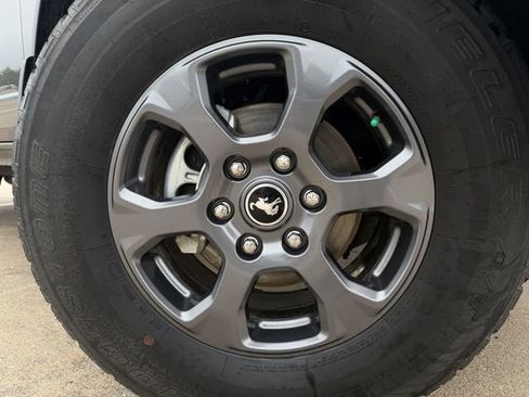 Used 2024 Ford Bronco Big Bend image 10