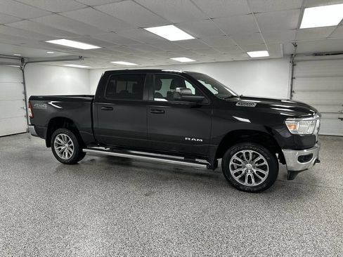 Used 2022 RAM 1500 Big Horn AWD/4WD image 1