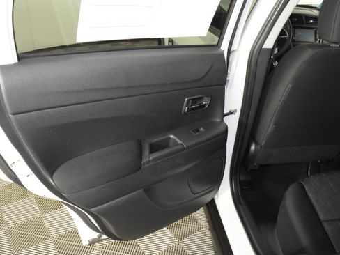 Used 2021 Mitsubishi Outlander Sport ES image 45