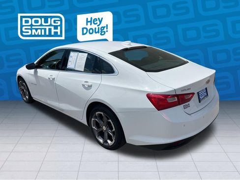 Used 2024 Chevrolet Malibu LT FWD image 4