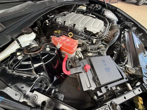 Used 2016 Chevrolet Camaro SS RWD image 24