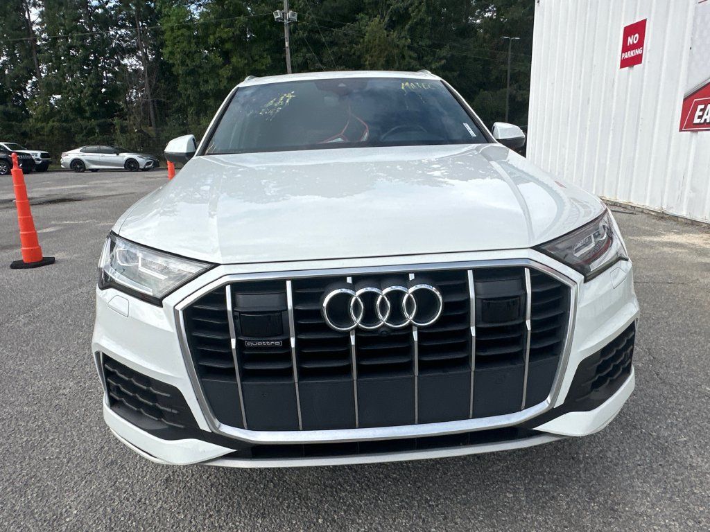 Used 2021 Audi Q7 2.0T Premium Plus w/ Executive Package AWD/4WD image 2