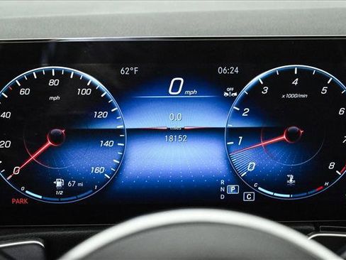 Certified 2023 Mercedes-Benz GLB 250 GLB 250 w/ Premium Package image 11