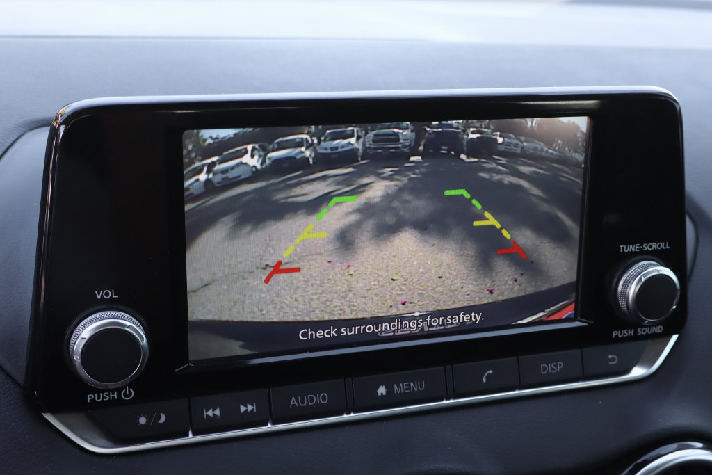 Used 2025 Nissan Sentra S FWD image 29