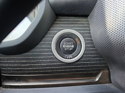 Used 2023 RAM 2500 Limited image 22