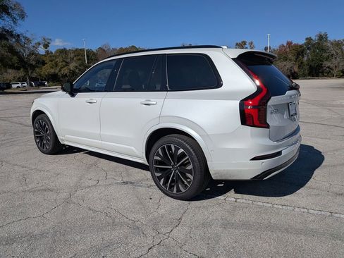 New 2026 Volvo XC90 B6 Ultra w/ Protection Package Premier AWD/4WD image 4