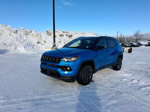 New 2026 Jeep Compass Limited w/ Sun, Sound & Navigation Group AWD/4WD image 4