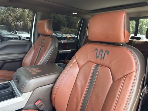Used 2021 Ford F450 King Ranch w/ King Ranch Ultimate Package AWD/4WD image 21