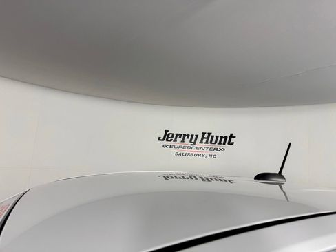 Used 2022 Chevrolet Colorado LT w/ Fleet Safety Package image 13