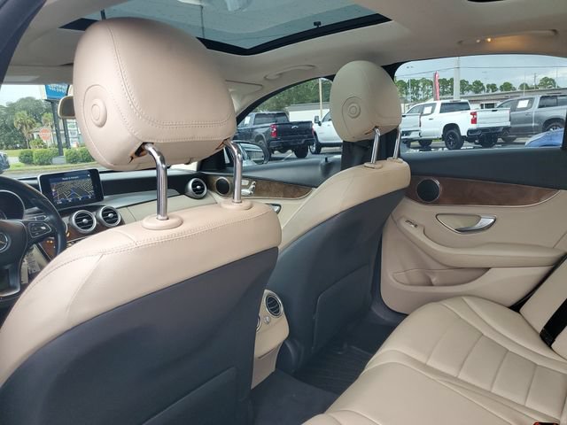 Used 2016 Mercedes-Benz C 300 4MATIC Sedan image 12