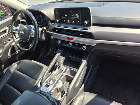 Used 2020 Kia Telluride S w/ S 8 Passenger Seating Package AWD/4WD image 10