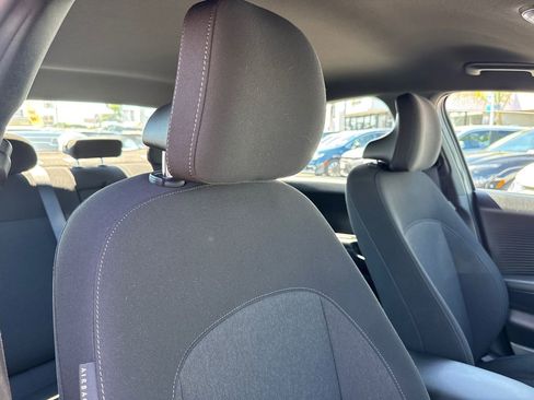 Used 2024 Hyundai Ioniq 6 SE RWD image 11