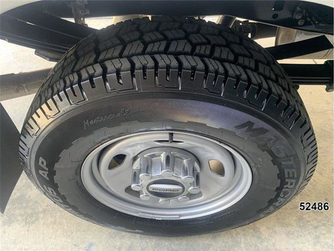Used 2022 Ford F350 XL w/ Power Equipment Group image 22