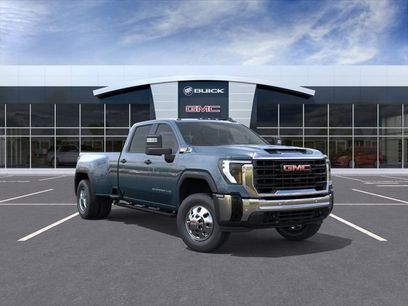 New 2026 GMC Sierra 3500 Pro w/ 1SA Pro Safety Plus Package