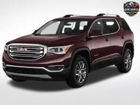 Used 2018 GMC Acadia Denali w/ Technology Package AWD/4WD image 1