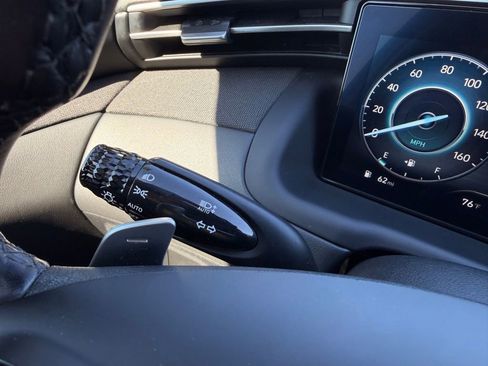 Used 2023 Hyundai Tucson Limited image 17