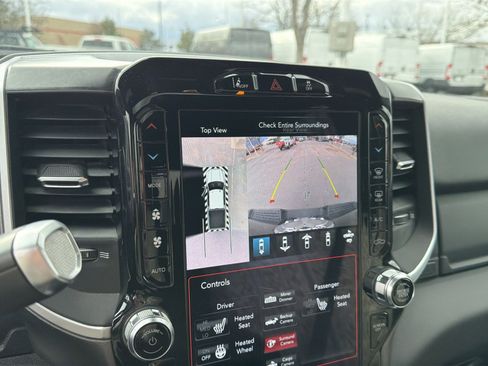 Used 2021 RAM 2500 Big Horn w/ Level 2 Equipment Group image 26