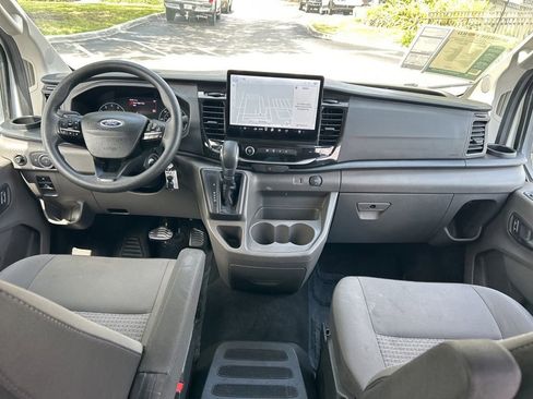 Used 2024 Ford Transit 350 XLT RWD image 10