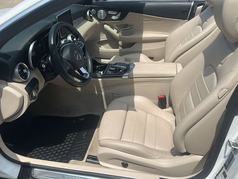Used 2017 Mercedes-Benz C 300 4MATIC Cabriolet image 17