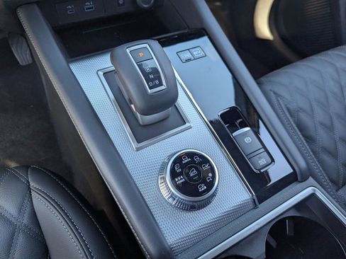 New 2026 Nissan Rogue Platinum image 20