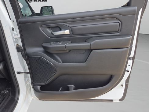 New 2026 RAM 1500 Express AWD/4WD image 35