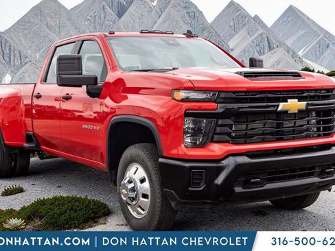 Used 2026 Chevrolet Silverado 3500 W/T image 21