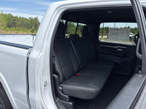 Used 2026 RAM 1500 4x4 Crew Cab image 44
