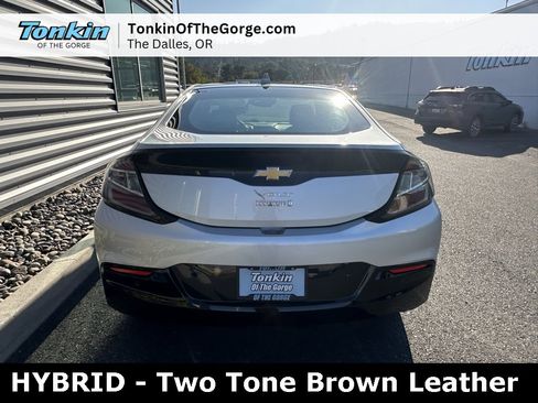 Used 2018 Chevrolet Volt Premier w/ Driver Confidence Package image 6