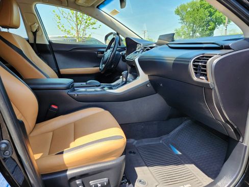Used 2017 Lexus NX 200t AWD w/ Premium Package image 11