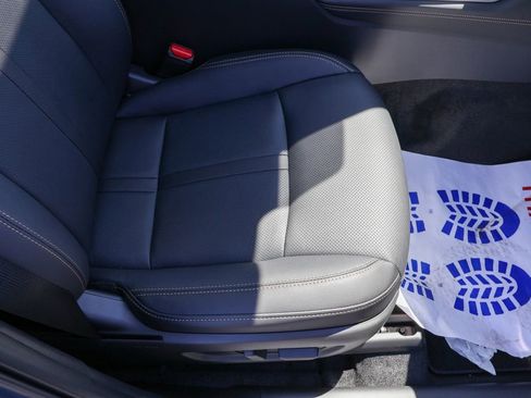 Used 2025 MAZDA CX-70 Plug-In Hybrid w/ Premium Pkg image 41