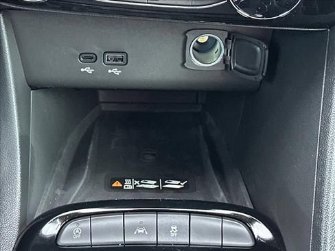 New 2026 Buick Encore GX Sport Touring w/ Advanced Technology Package FWD image 32