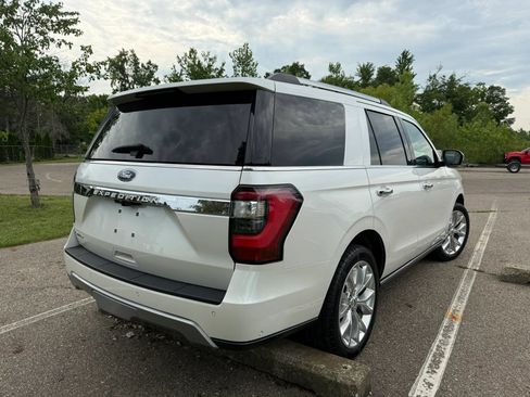 Used 2018 Ford Expedition Limited w/ Equipment Group 302A AWD/4WD image 5