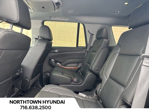 Used 2019 Chevrolet Tahoe Premier w/ RST Edition image 3