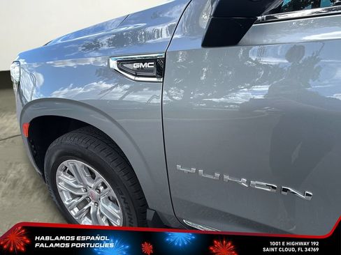 Certified 2024 GMC Yukon XL SLT w/ SLT Luxury Package AWD/4WD image 41