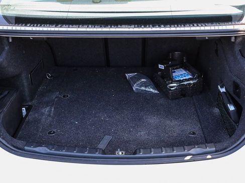 Used 2018 BMW 330e image 26