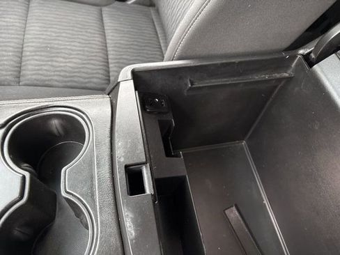 Used 2019 GMC Yukon SLE w/ SLE Value Package image 26