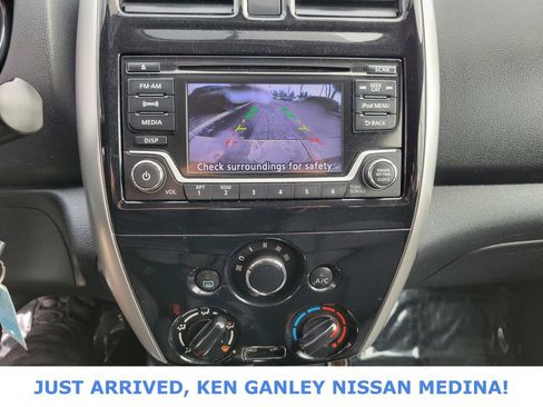 Used 2018 Nissan Versa SV w/ SV Special Edition Package image 27