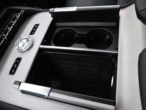 New 2025 Lincoln Navigator Reserve w/ Jet Appearance Package image 31