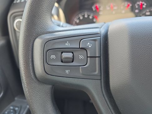 Used 2024 Chevrolet Silverado 2500 Custom w/ Custom Convenience Package AWD/4WD image 19