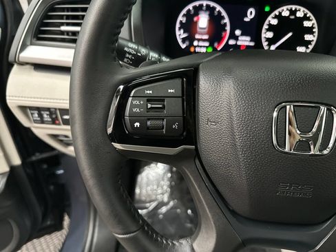 Used 2026 Honda Odyssey EX-L image 14
