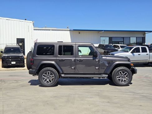 New 2025 Jeep Wrangler Sahara image 6