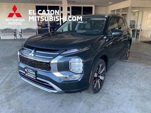 New 2026 Mitsubishi Outlander SEL FWD image 9